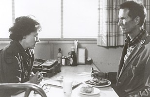 Roberta Maxwell and Anthony Perkins